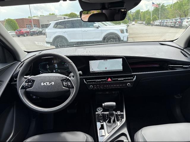 2025 Kia Niro EX