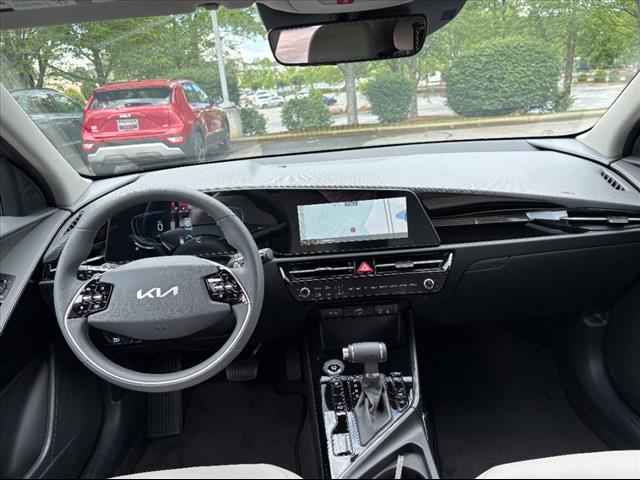 2025 Kia Niro EX