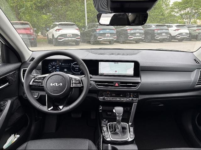 2025 Kia Seltos EX
