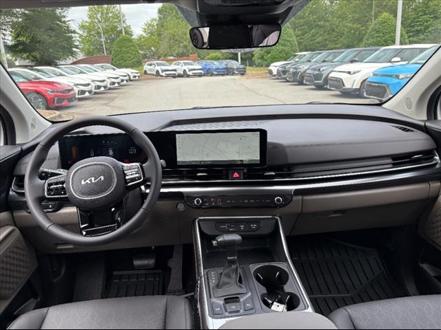 2025 Kia Carnival LXS