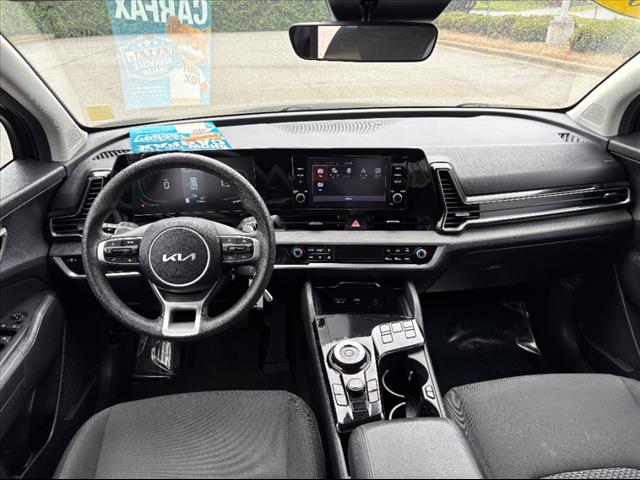 2023 Kia Sportage Hybrid LX