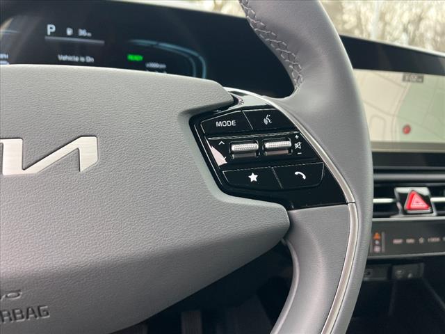 2025 Kia Niro EX