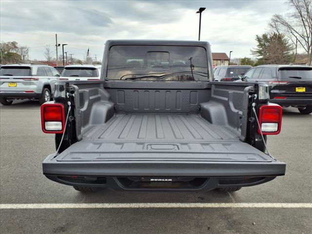2025 Jeep Gladiator Nighthawk