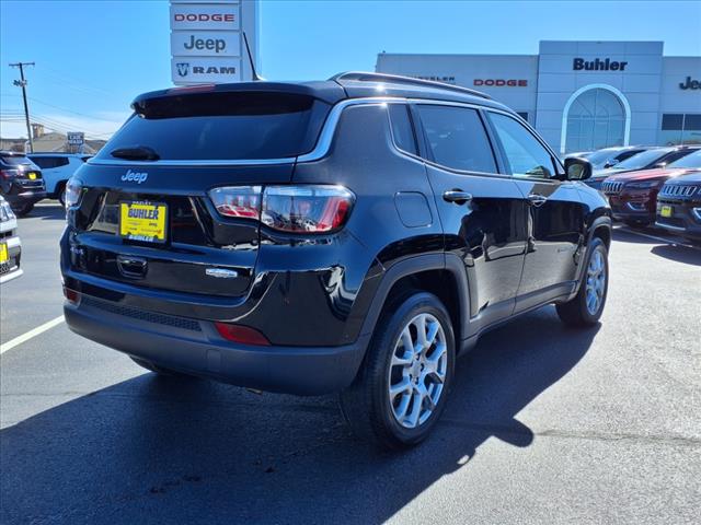 2022 Jeep Compass Latitude Lux