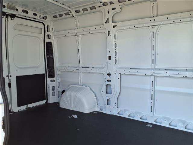 2025 RAM ProMaster Base