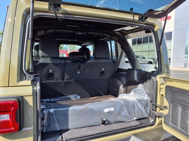 2025 Jeep Wrangler Rubicon 392