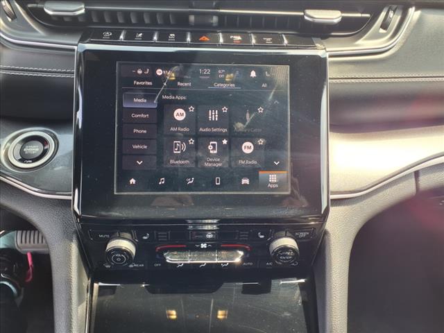 2022 Jeep Grand Cherokee Altitude