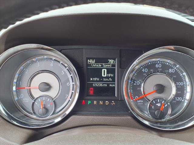 2015 Chrysler Town and Country Touring