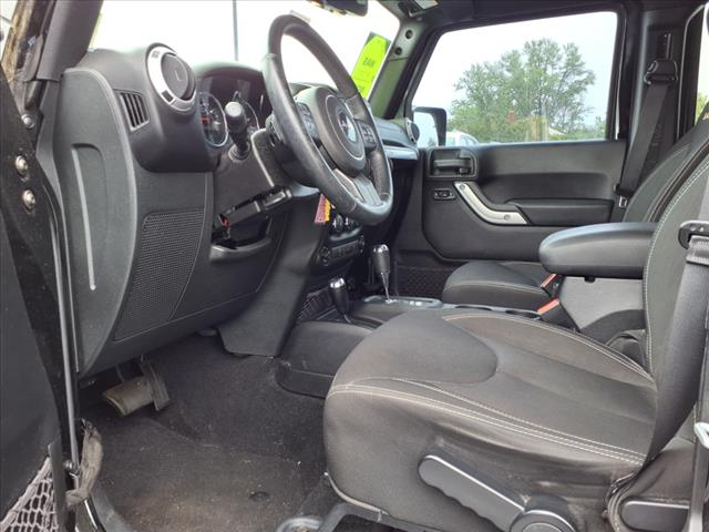 2015 Jeep Wrangler Unlimited Unlimited Sahara