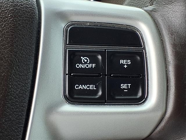 2015 Chrysler Town and Country Touring