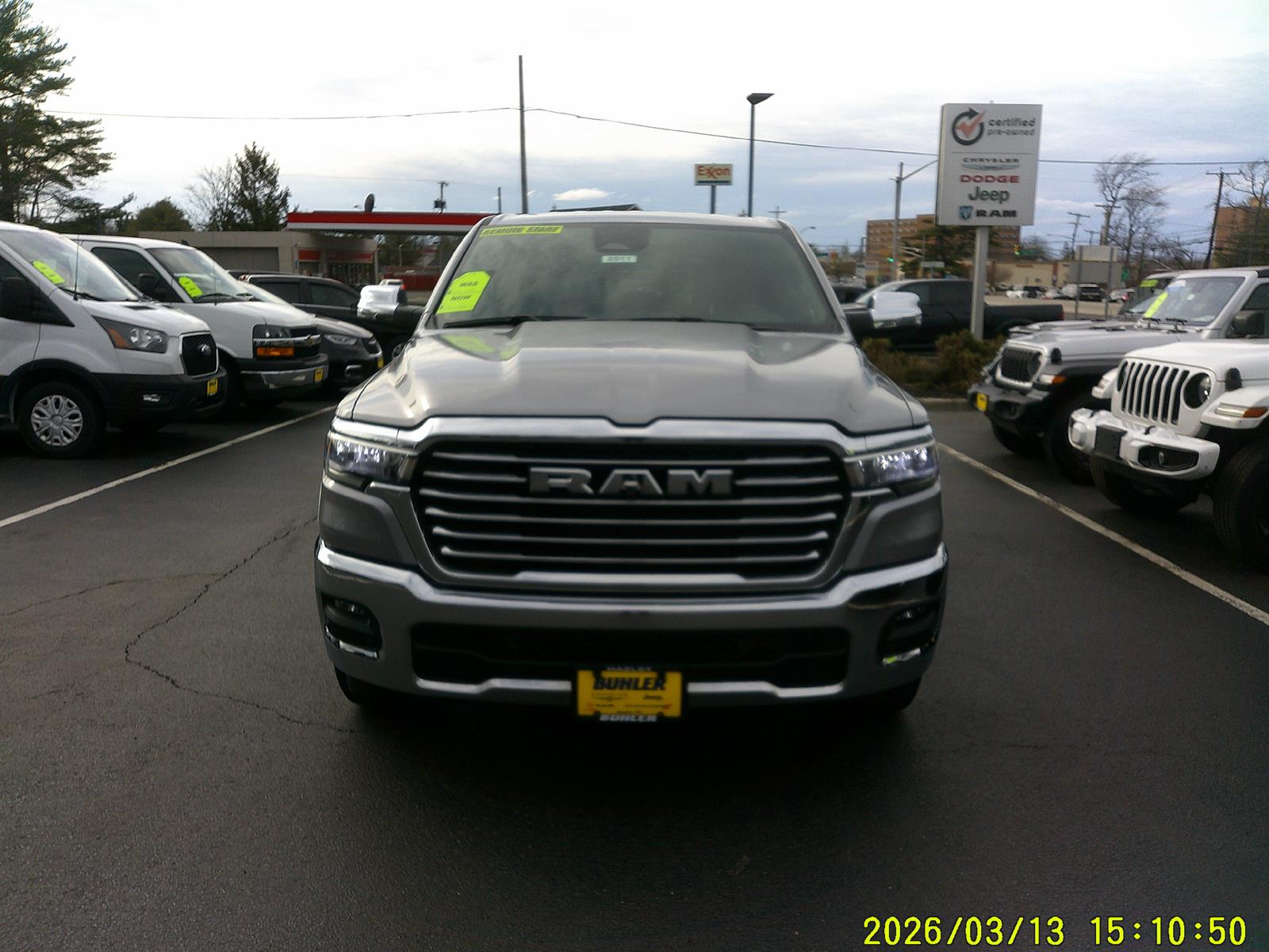 2025 RAM 1500 Laramie Crew Cab 4WD
