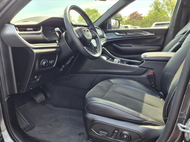 2022 Jeep Grand Cherokee Altitude
