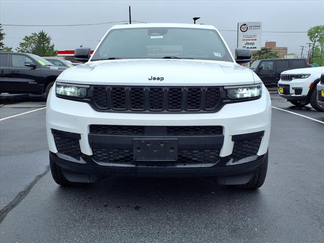 2022 Jeep Grand Cherokee L Altitude