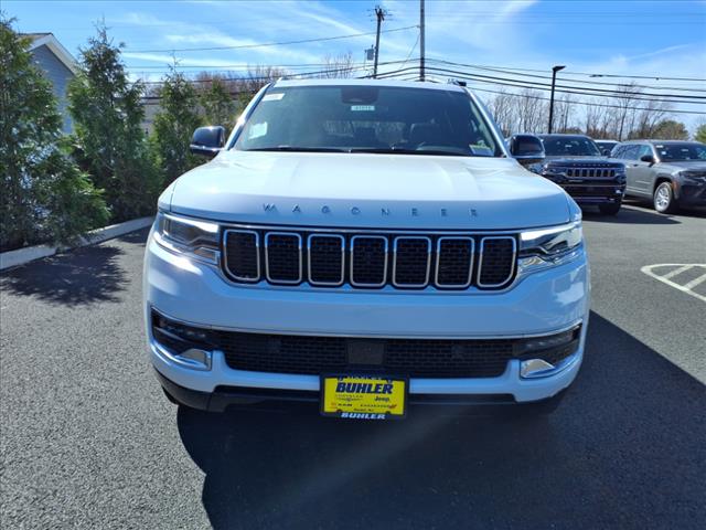 2025 Jeep Wagoneer Base