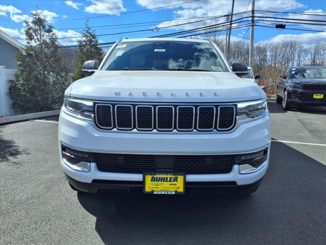 2025 Jeep Wagoneer Base