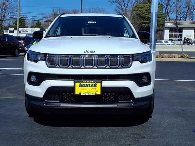 2022 Jeep Compass Latitude Lux