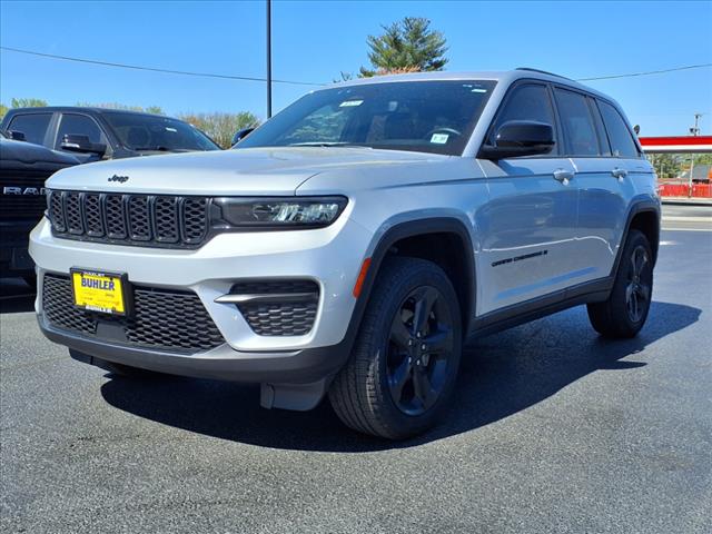 2022 Jeep Grand Cherokee Altitude