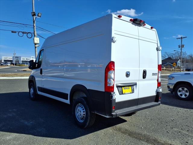 2025 RAM ProMaster Base