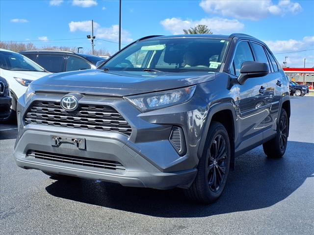 2020 Toyota RAV4 LE