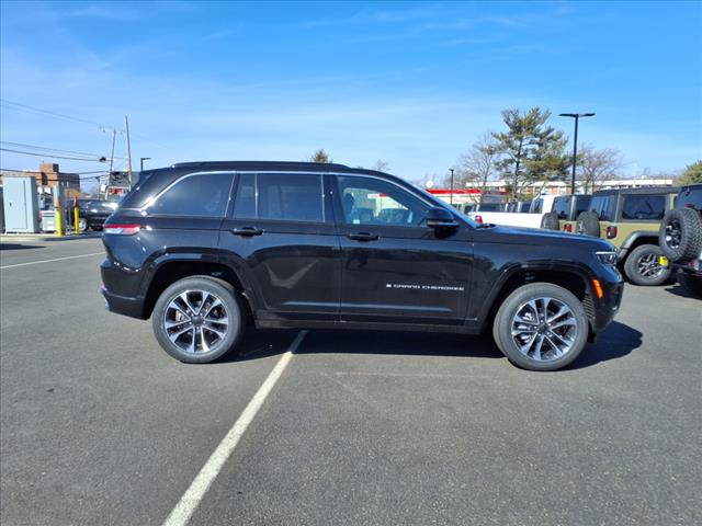 2025 Jeep Grand Cherokee Overland