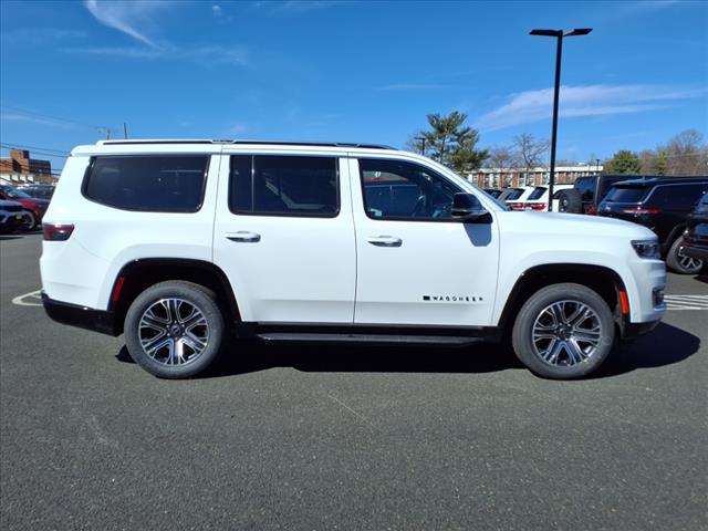 2025 Jeep Wagoneer Base