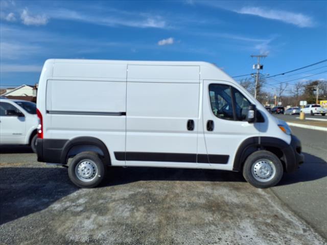 2025 RAM ProMaster Base