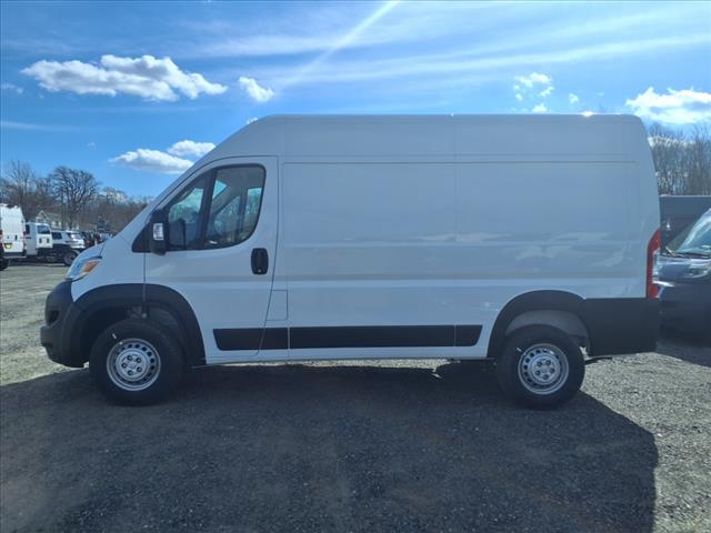 2025 RAM ProMaster Base