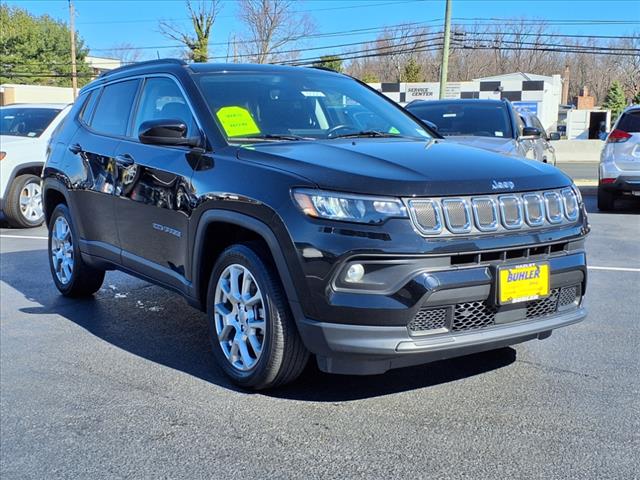 2022 Jeep Compass Latitude Lux