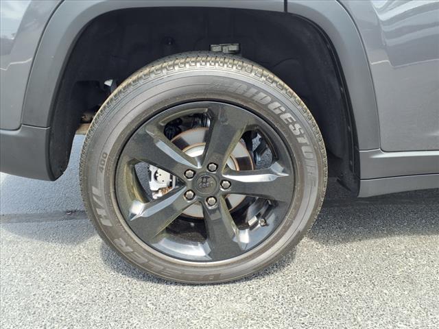 2022 Jeep Grand Cherokee Altitude