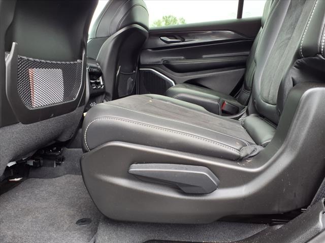 2022 Jeep Grand Cherokee L Altitude