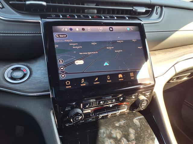 2025 Jeep Grand Cherokee Overland
