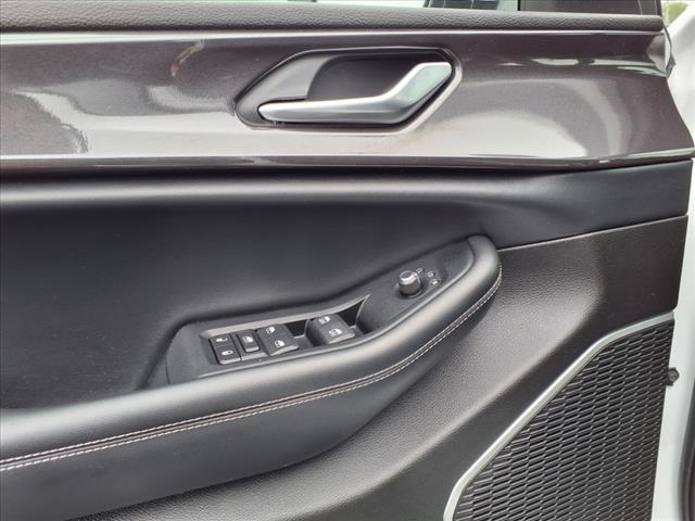 2022 Jeep Grand Cherokee L Altitude