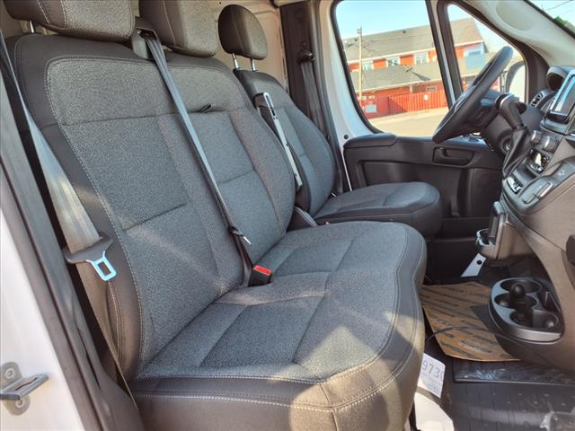 2025 RAM ProMaster Base