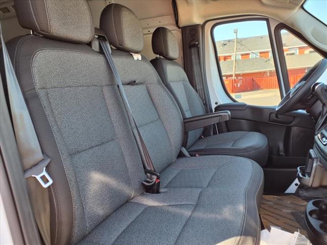 2025 RAM ProMaster Base