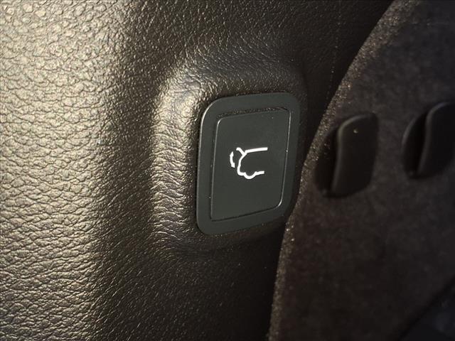 2019 Jeep Cherokee Overland
