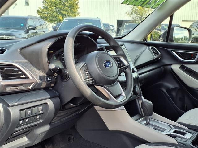 2023 Subaru Forester Base