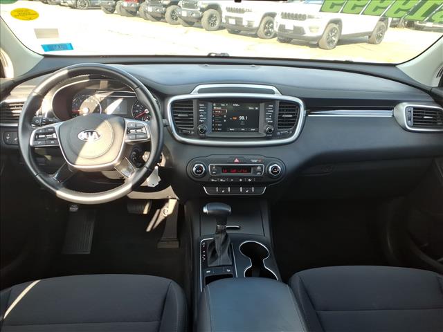 2020 Kia Sorento LX