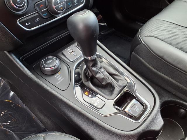 2019 Jeep Cherokee Overland