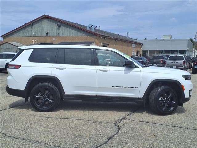 2022 Jeep Grand Cherokee L Altitude