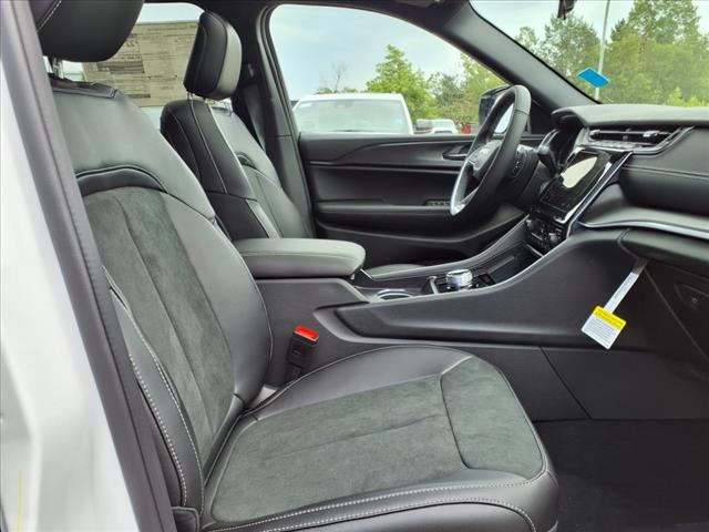 2025 Jeep Grand Cherokee ALTITUDE X 4X4