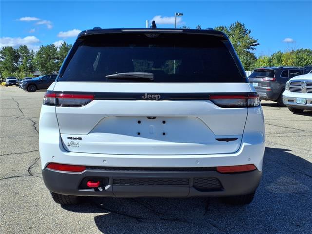 2022 Jeep Grand Cherokee Trailhawk