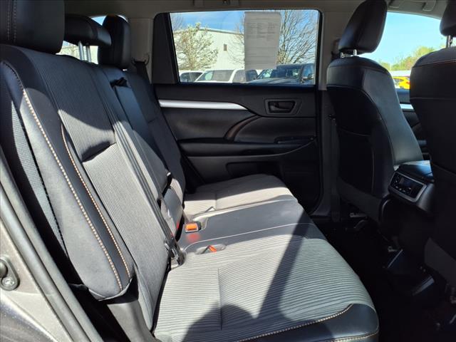 2017 Toyota Highlander LE Plus