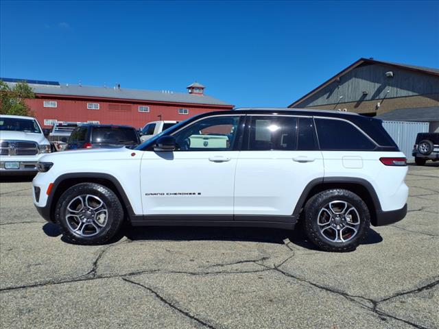 2022 Jeep Grand Cherokee Trailhawk
