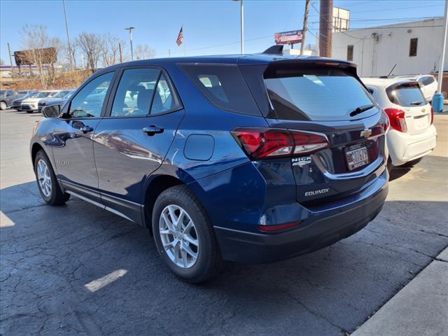 2022 Chevrolet Equinox LS