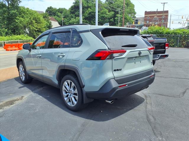 2022 Toyota RAV4 XLE Premium