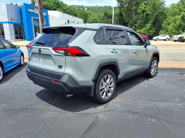 2022 Toyota RAV4 XLE Premium