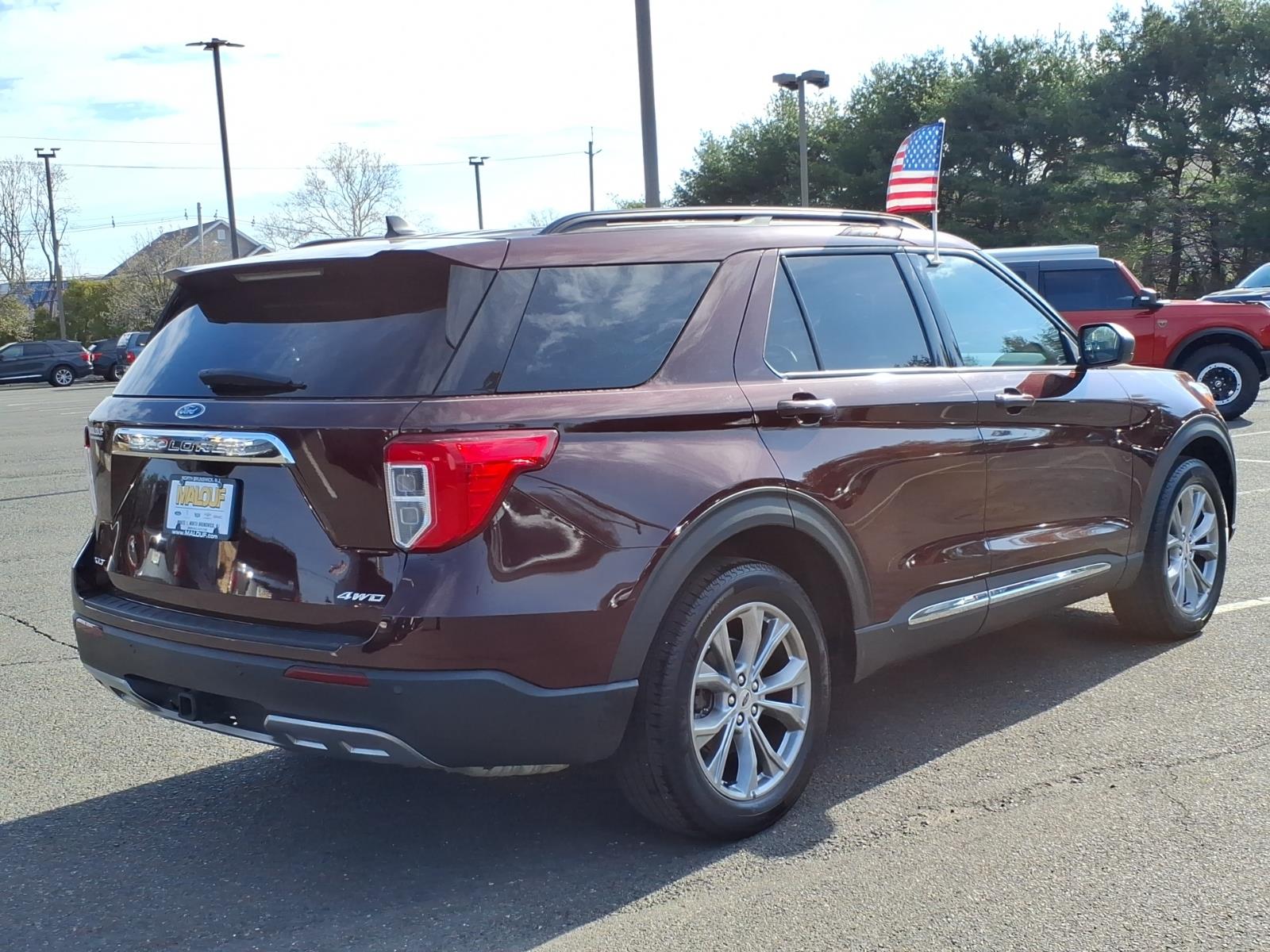 View vehicle photo 6