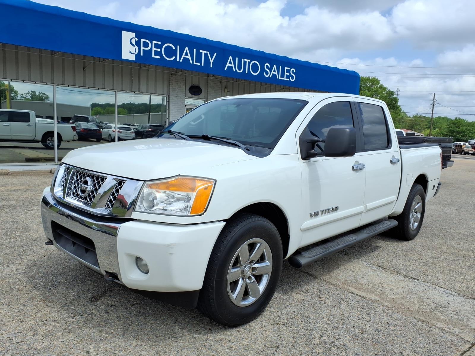 2014 Nissan Titan SV