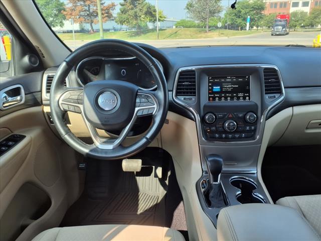 2020 Jeep Grand Cherokee Laredo E