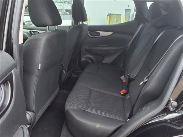 2017 Nissan Rogue Sport S